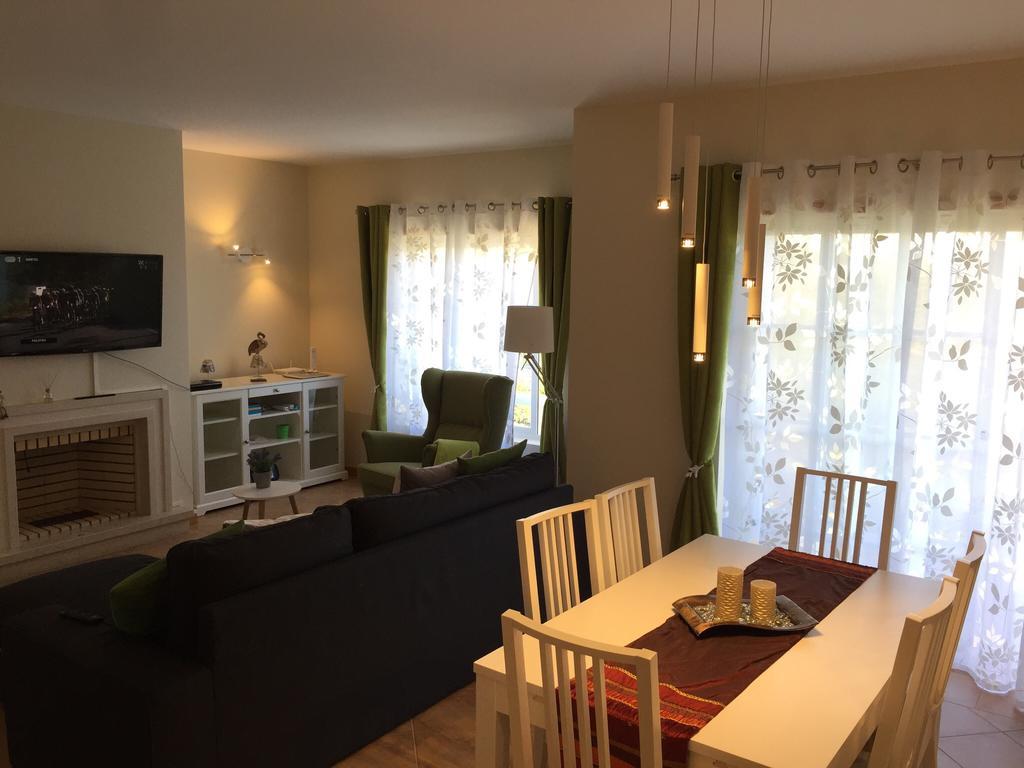 Double Room Apartment - Ericeira - Ribeira De Ilhas Buitenkant foto